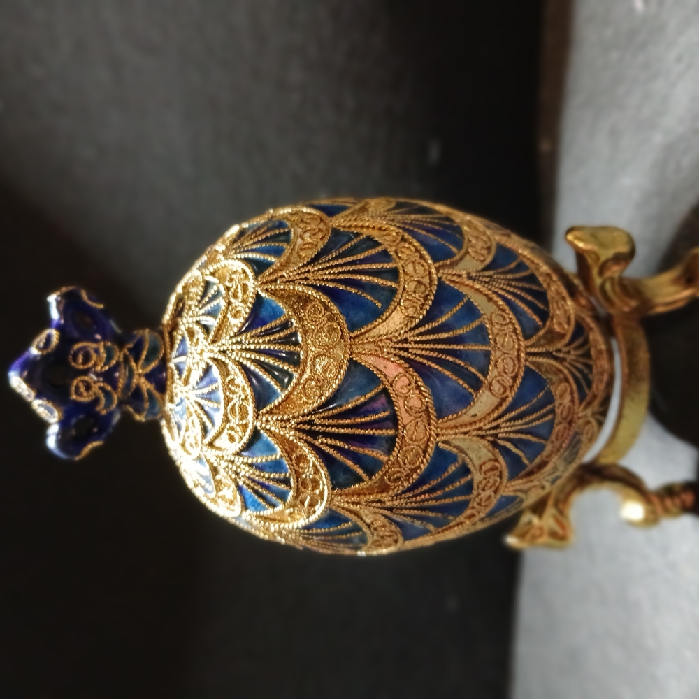Elegant Gold and Blue Filigree Egg Ornament Decor